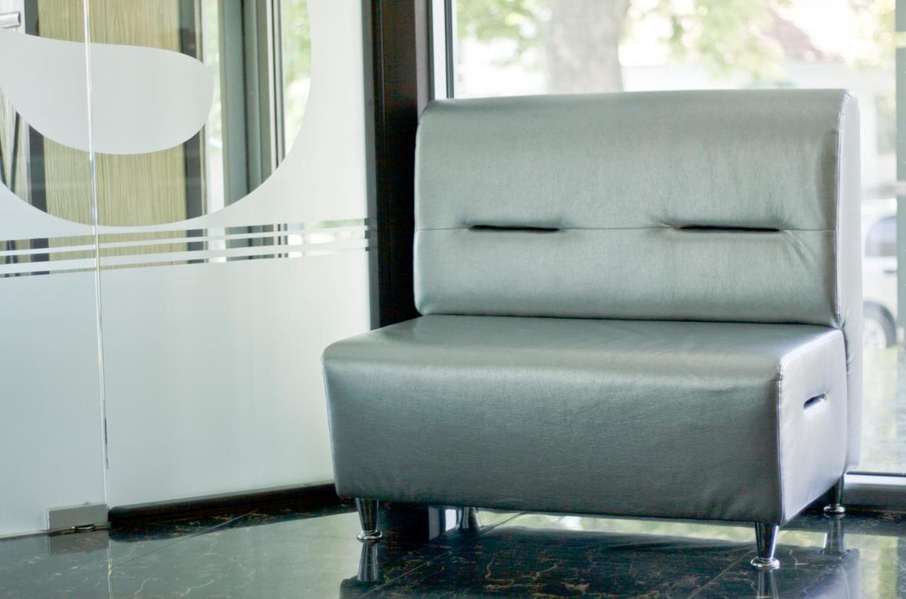 Greenstone Hotel Kherson Luaran gambar