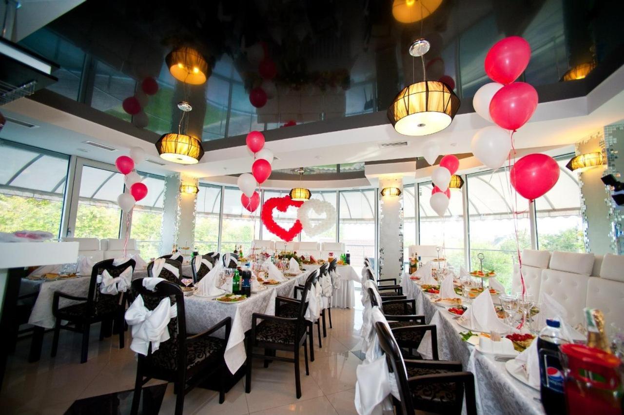 Greenstone Hotel Kherson Luaran gambar
