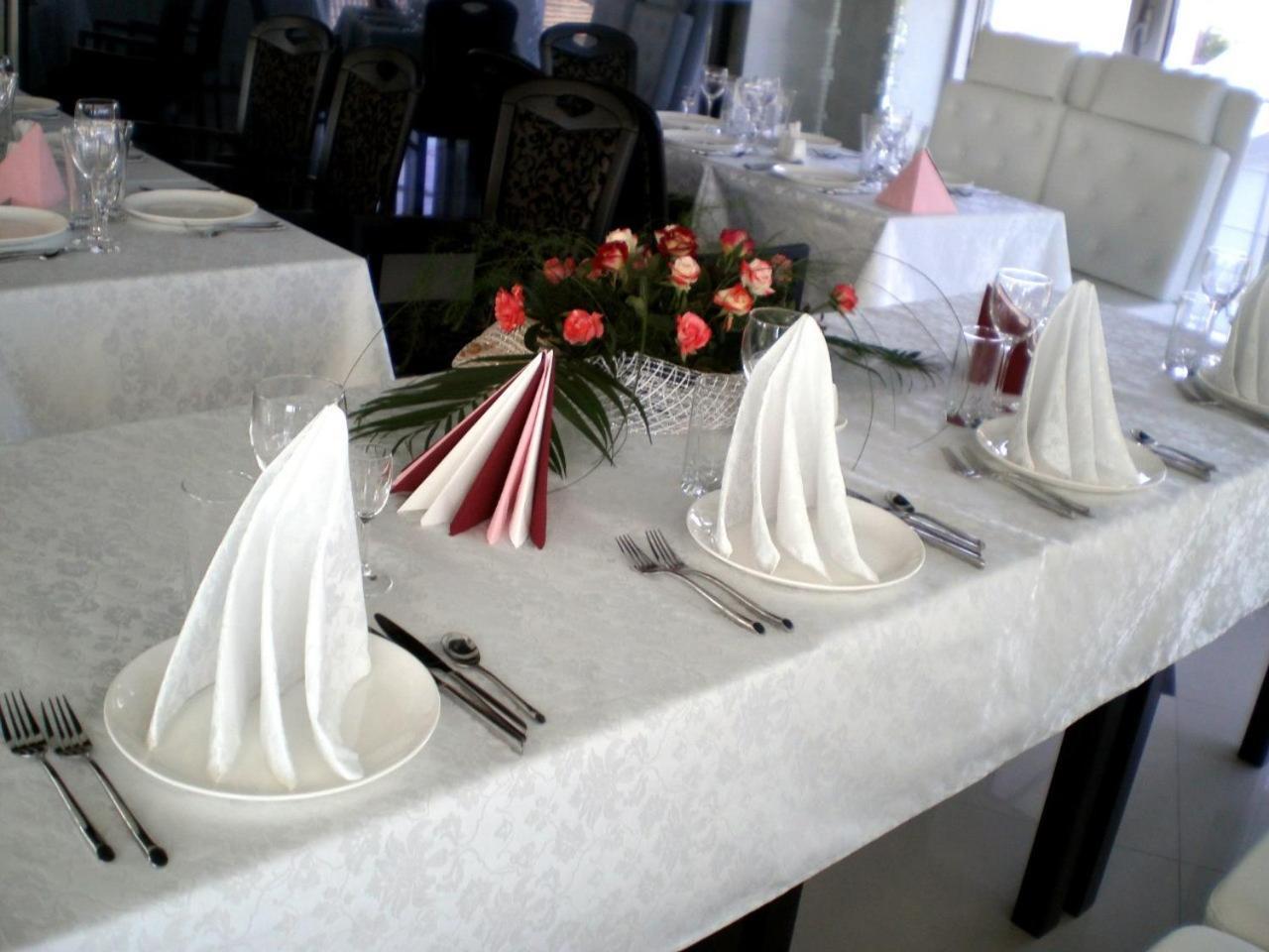 Greenstone Hotel Kherson Luaran gambar