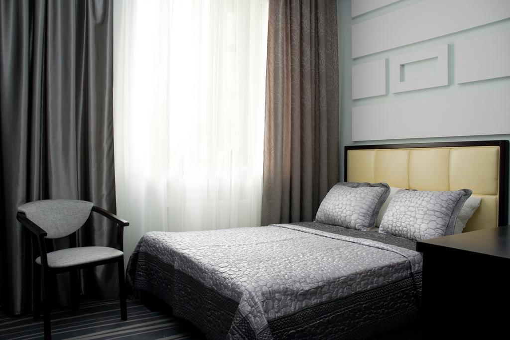 Greenstone Hotel Kherson Luaran gambar